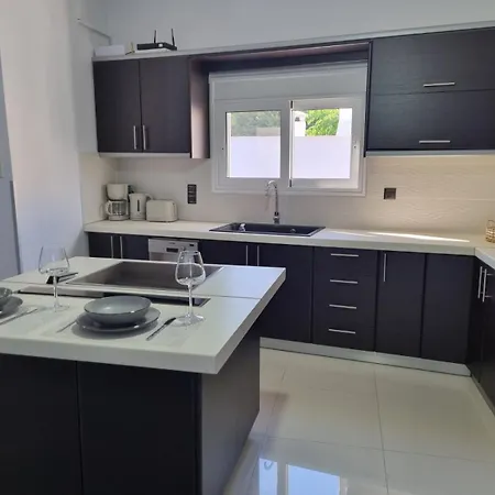 Appartamento Aithra Garden House - Modern Near Mycenae