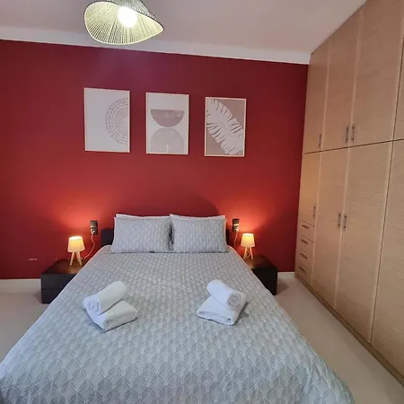 Aithra Garden House - Modern Near Mycenae Appartamento Midea